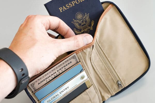 انواع کیف پاسپورتی چرم